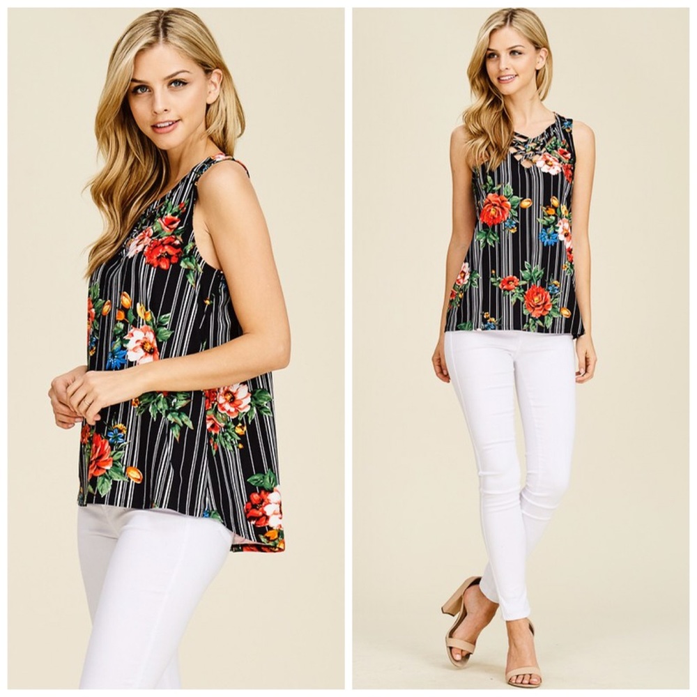 LAST 1! ❤️Crisscross Floral Striped Top! - Picture 7 of 7